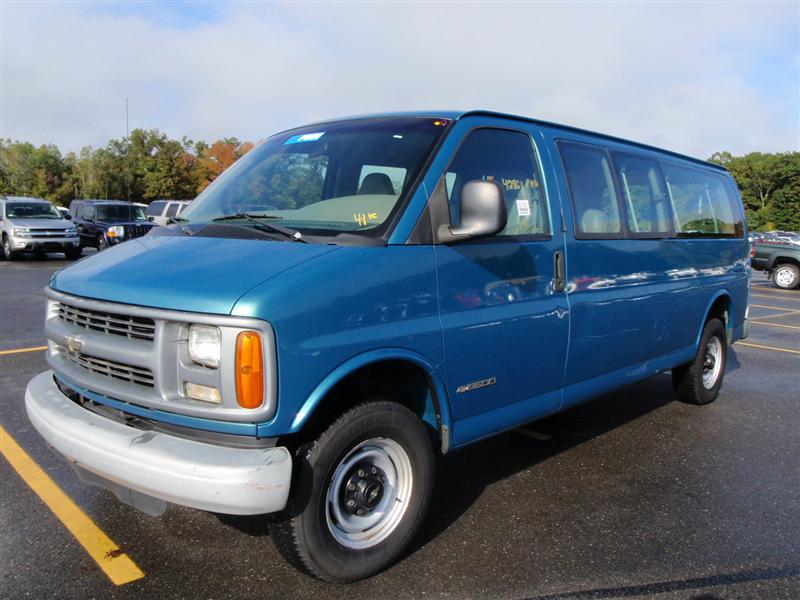 Used Car - 1999 Chevrolet G3500 for Sale in Brooklyn, NY