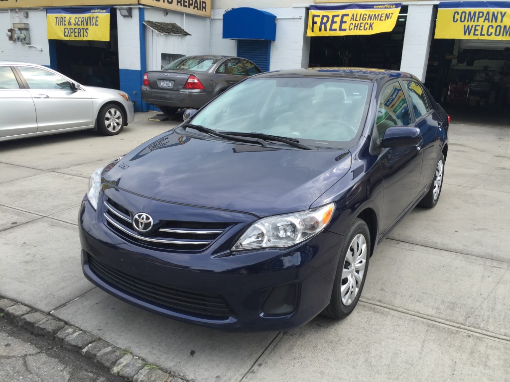 Used Car - 2013 Toyota Corolla LE for Sale in Staten Island, NY