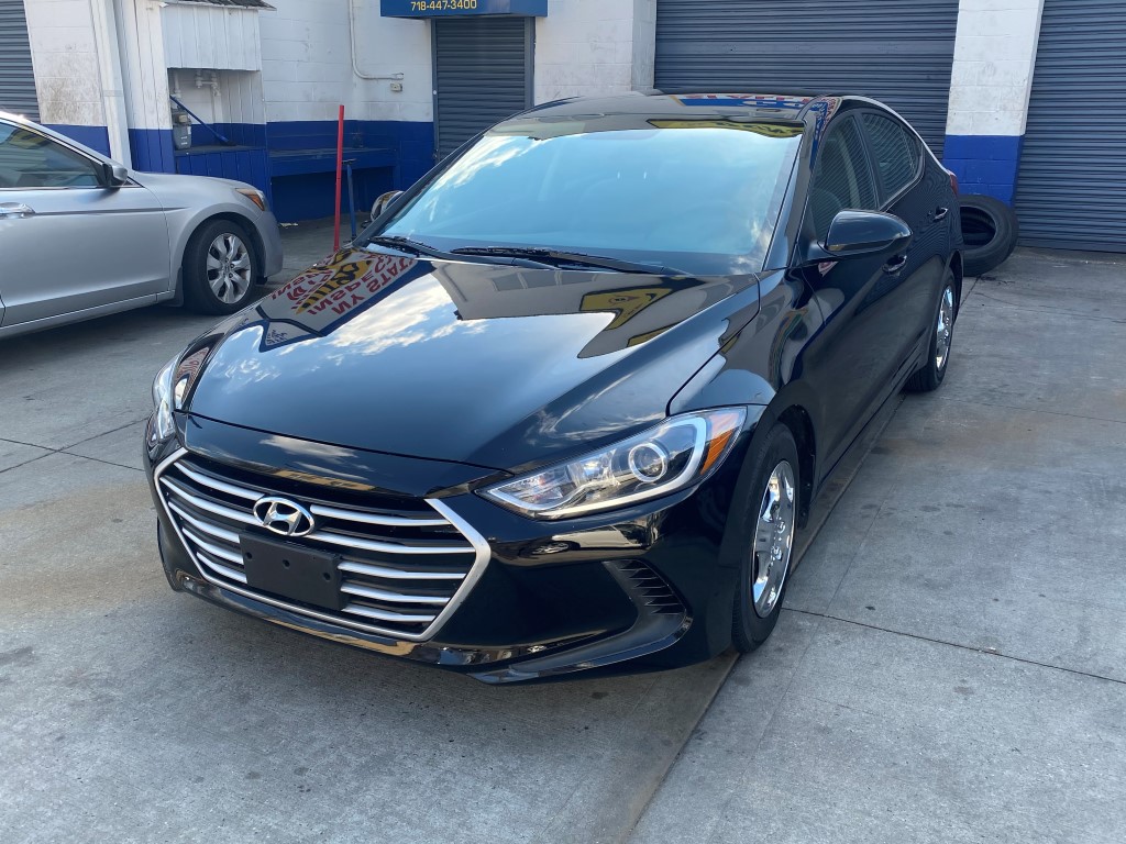 Used Car - 2017 Hyundai Elantra SE for Sale in Staten Island, NY