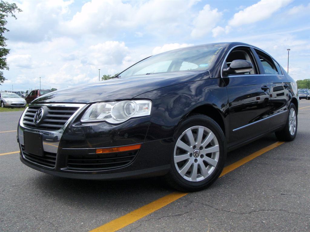 Used Car - 2008 Volkswagen Passat for Sale in Brooklyn, NY