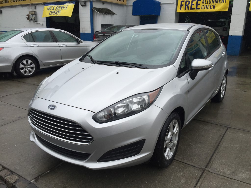 Used Car - 2015 Ford Fiesta SE for Sale in Staten Island, NY