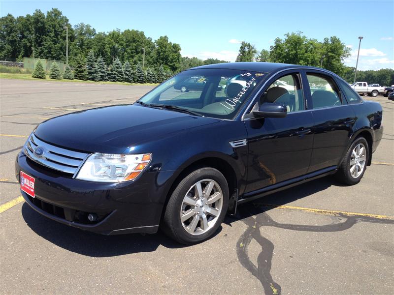 Used Car - 2008 Ford Taurus for Sale in Brooklyn, NY