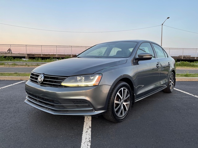 Used Car - 2017 Volkswagen Jetta SE for Sale in Staten Island, NY