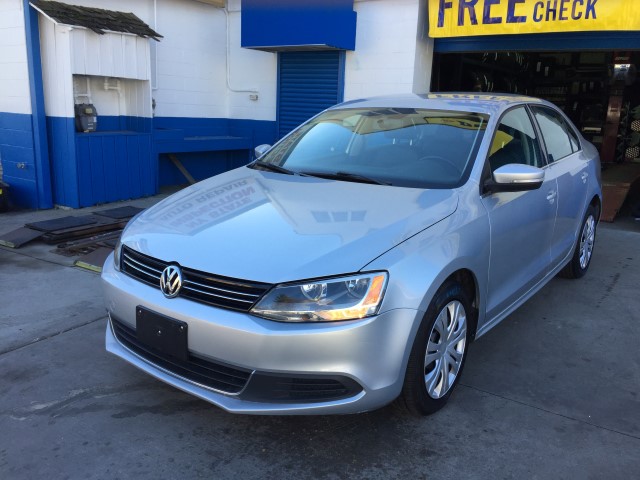 Used Car - 2013 Volkswagen Jetta SE for Sale in Staten Island, NY