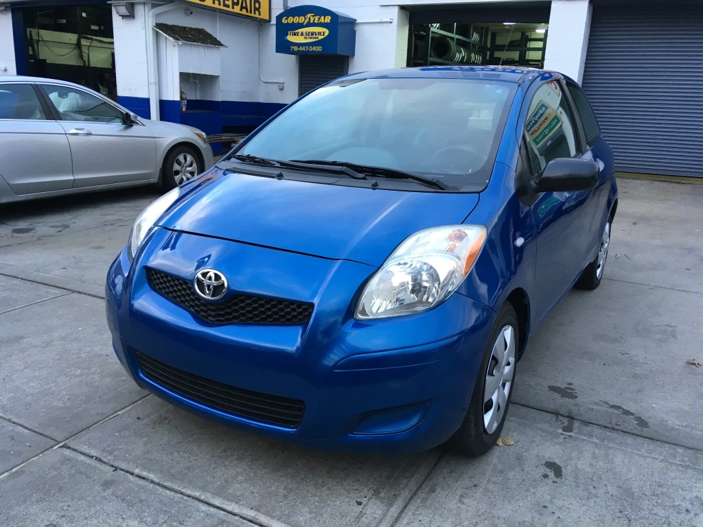 Used Car - 2011 Toyota Yaris LE for Sale in Staten Island, NY