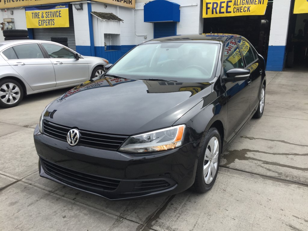 Used Car - 2014 Volkswagen Jetta SE for Sale in Staten Island, NY