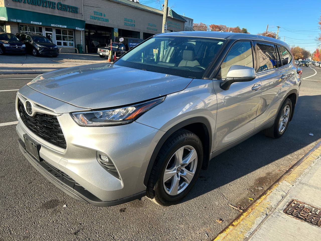 Used Car - 2020 Toyota HIGHLANDER LE for Sale in Staten Island, NY