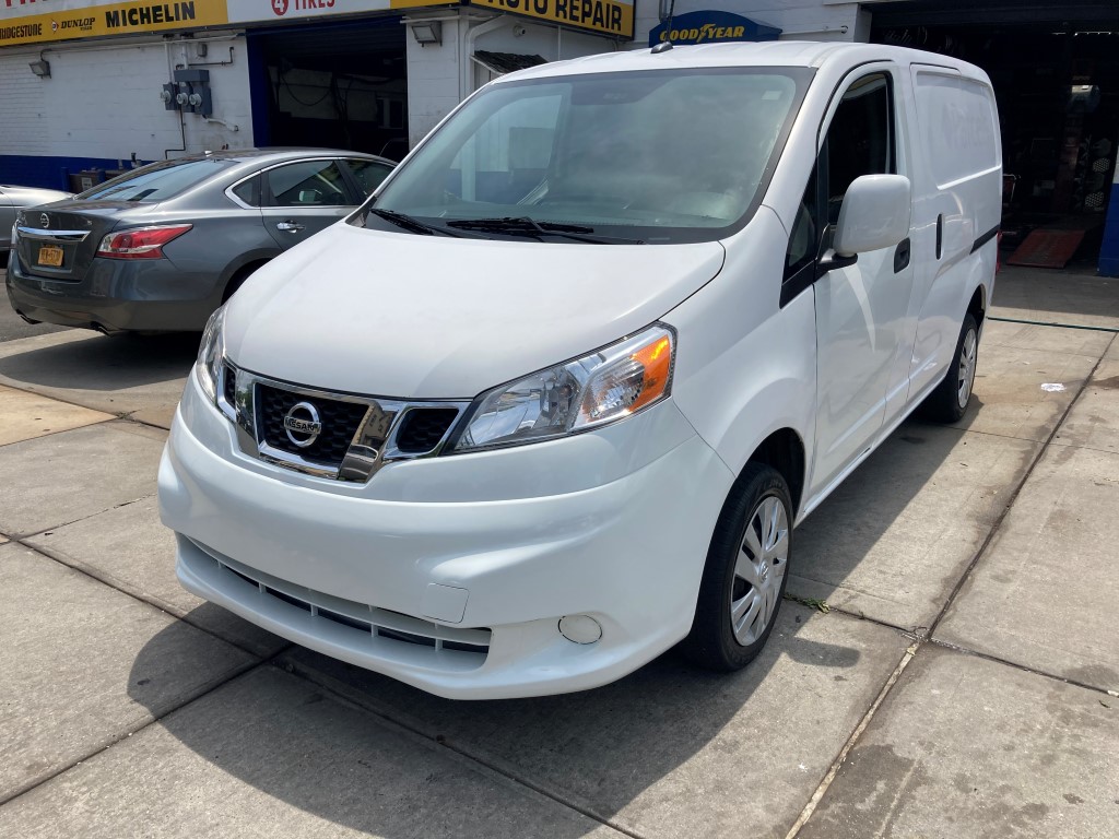 Used Car - 2017 Nissan NV200 SV for Sale in Staten Island, NY