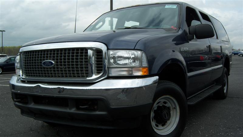 Used Car - 2003 Ford Excursion for Sale in Brooklyn, NY