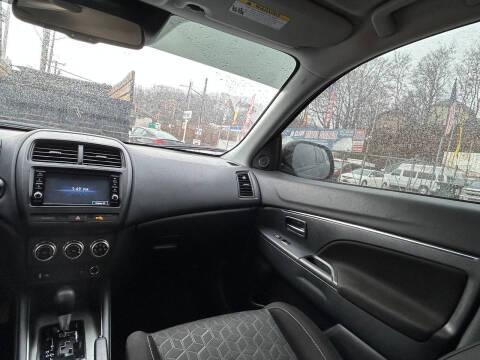 Used - Mitsubishi Outlander Sport SE Wagon for sale in Staten Island NY