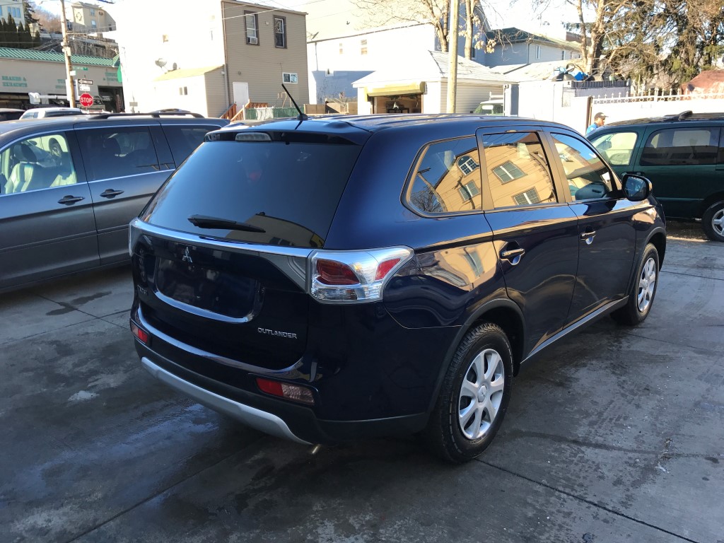 Used - Mitsubishi Outlander ES SUV for sale in Staten Island NY