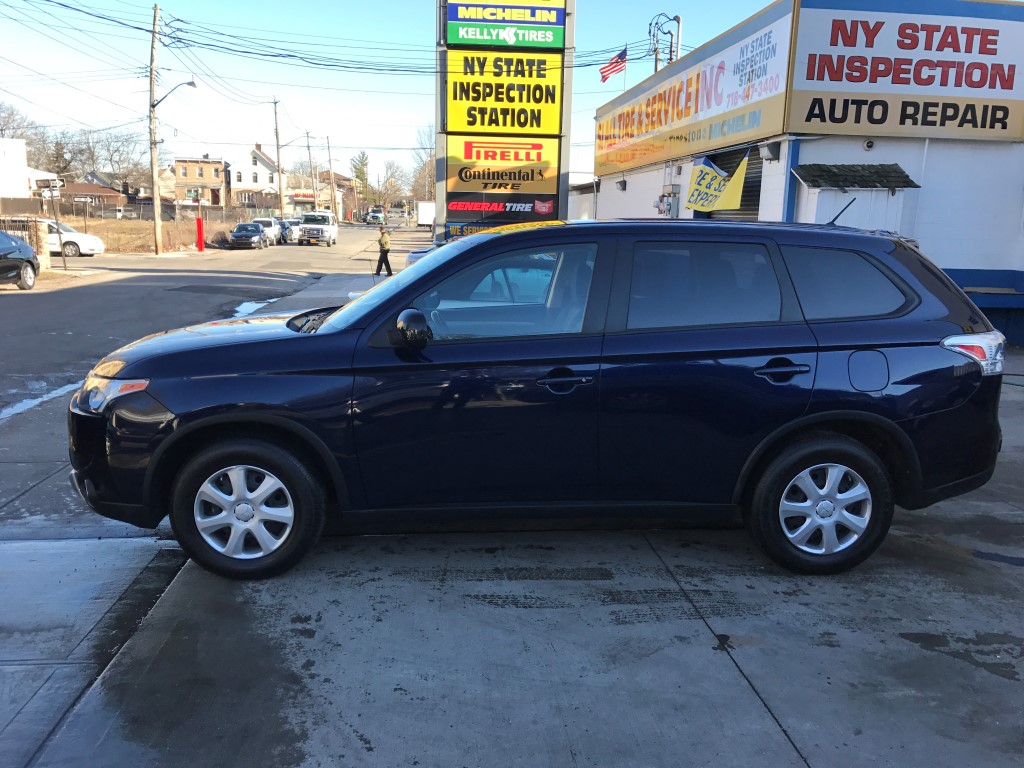 Used - Mitsubishi Outlander ES SUV for sale in Staten Island NY