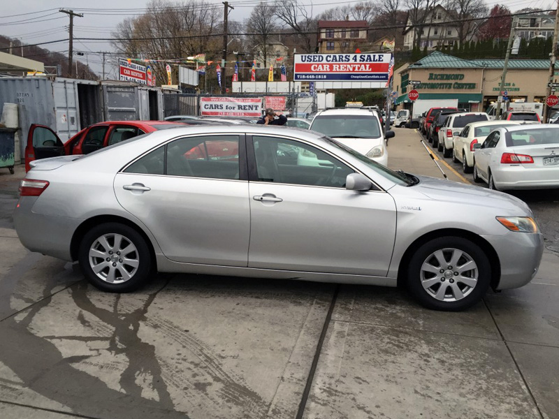 Used - Toyota Camry Hybrid SEDAN 4-DR for sale in Staten Island NY