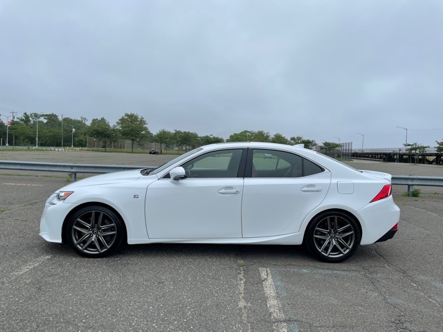 Used - Lexus IS300 Base AWD Sedan for sale in Staten Island NY