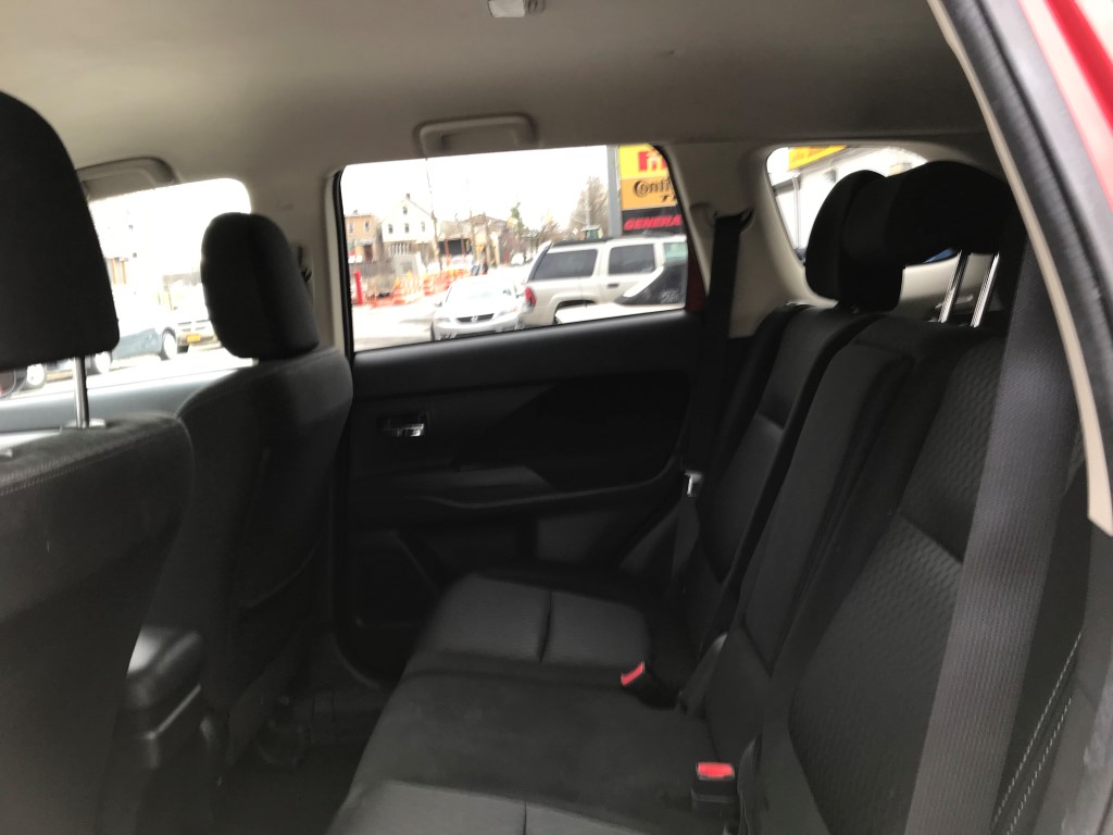 Used - Mitsubishi Outlander ES SUV for sale in Staten Island NY