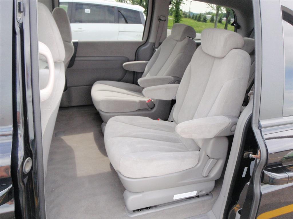 2006 Kia Sedona LX MiniVan for sale in Brooklyn, NY