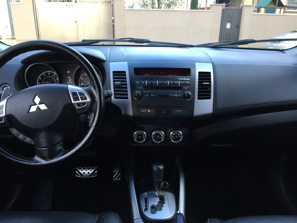 Used - Mitsubishi Outlander XLS SUV for sale in Staten Island NY