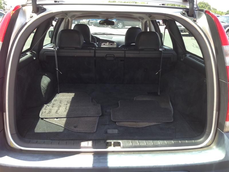 2001 Volvo V70 XC Sport Utility for sale in Brooklyn, NY