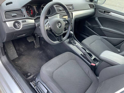 Used - Volkswagen Passat 1.8T S SEDAN for sale in Staten Island NY