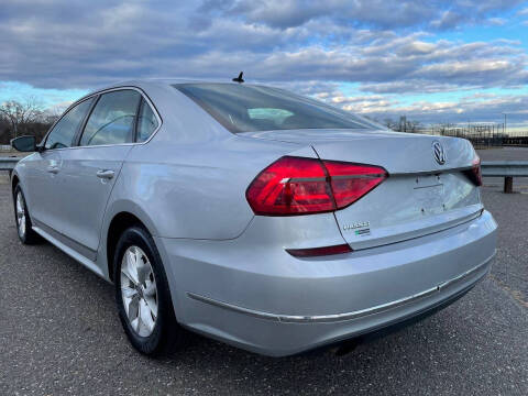 Used - Volkswagen Passat 1.8T S SEDAN for sale in Staten Island NY