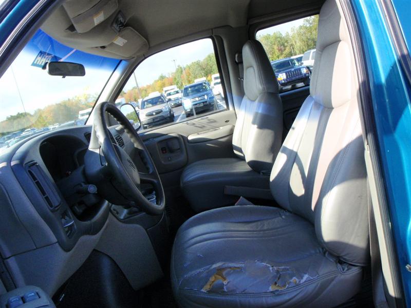 1999 Chevrolet G3500 Passenger Van for sale in Brooklyn, NY