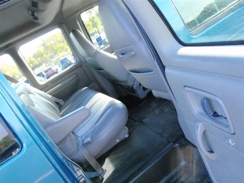 1999 Chevrolet G3500 Passenger Van for sale in Brooklyn, NY