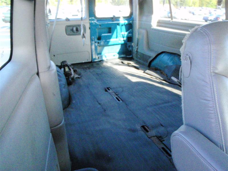 1999 Chevrolet G3500 Passenger Van for sale in Brooklyn, NY