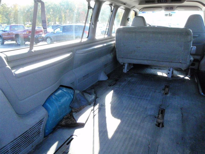 1999 Chevrolet G3500 Passenger Van for sale in Brooklyn, NY