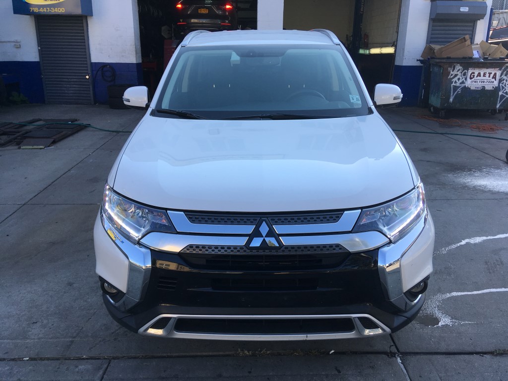 Used - Mitsubishi Outlander SEL AWD SUV for sale in Staten Island NY