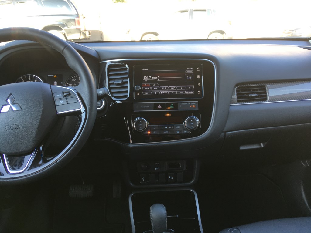 Used - Mitsubishi Outlander SEL AWD SUV for sale in Staten Island NY