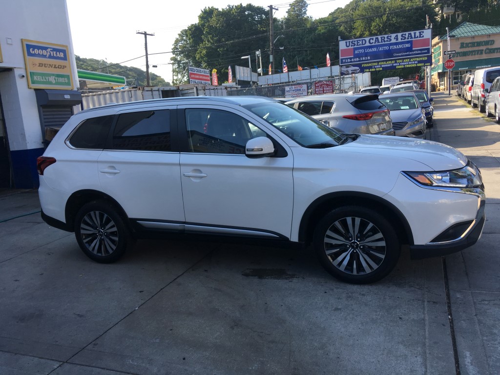 Used - Mitsubishi Outlander SEL AWD SUV for sale in Staten Island NY