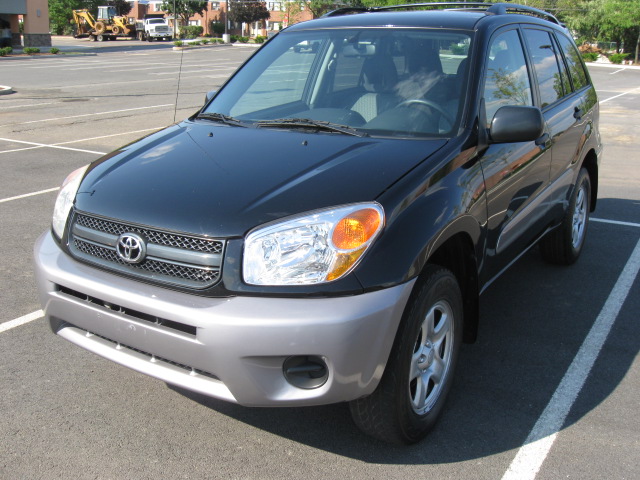 2005 Toyota RAV4 4WD Sport Utility for sale in Brooklyn, NY