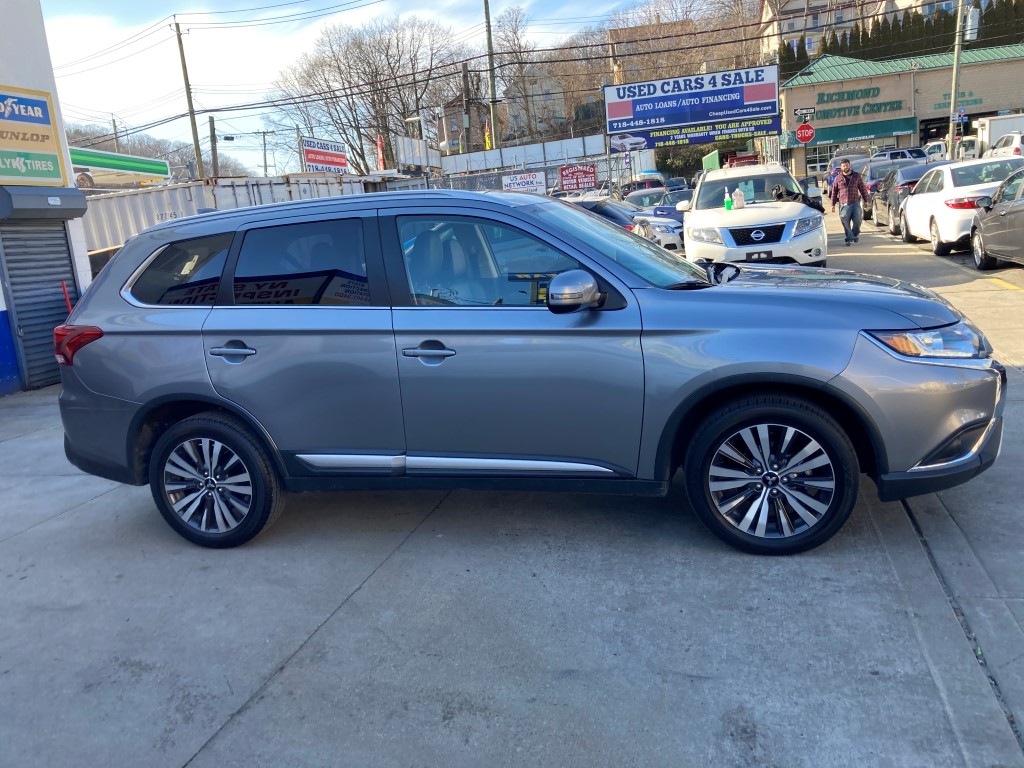 Used - Mitsubishi Outlander SEL AWD SUV for sale in Staten Island NY