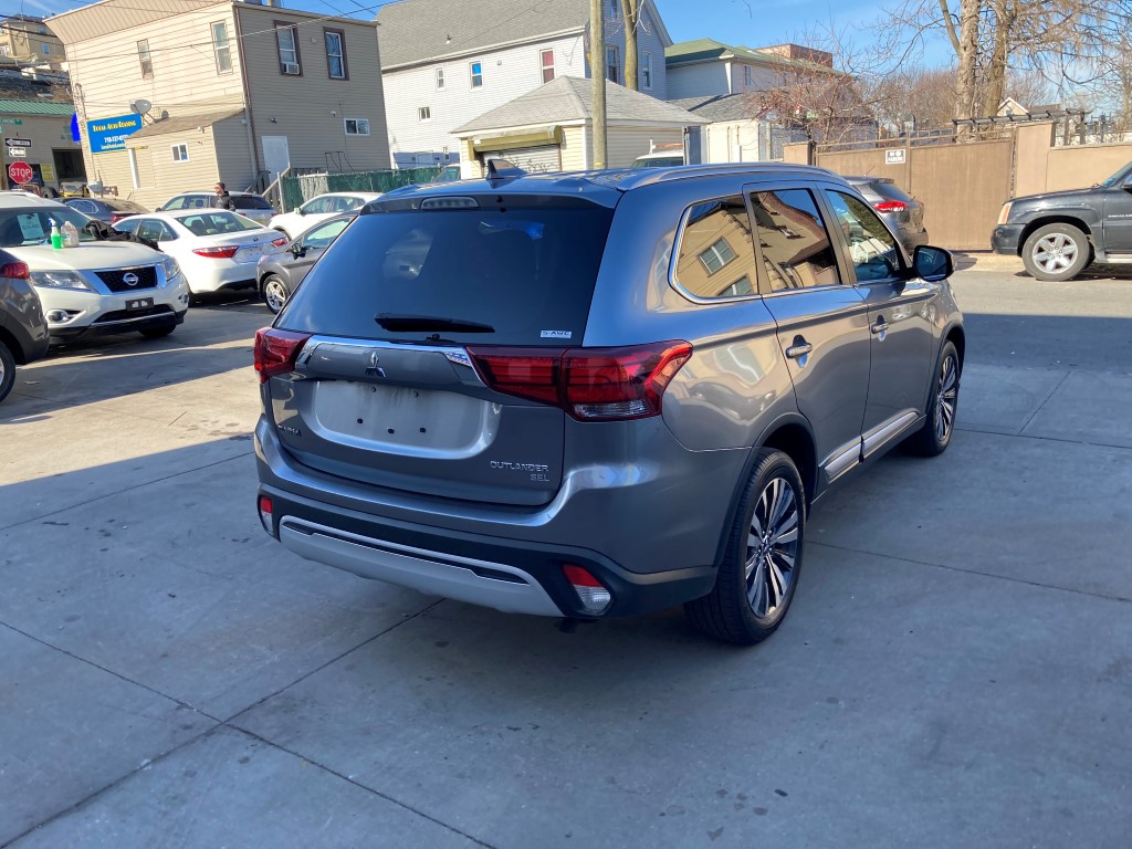 Used - Mitsubishi Outlander SEL AWD SUV for sale in Staten Island NY