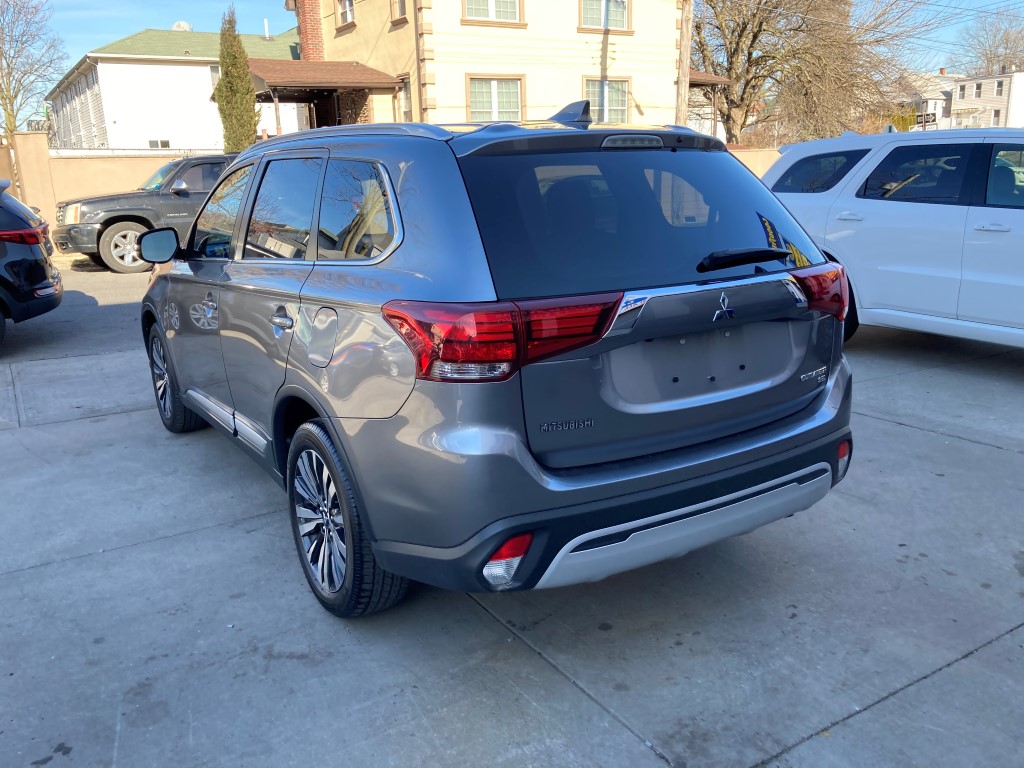 Used - Mitsubishi Outlander SEL AWD SUV for sale in Staten Island NY