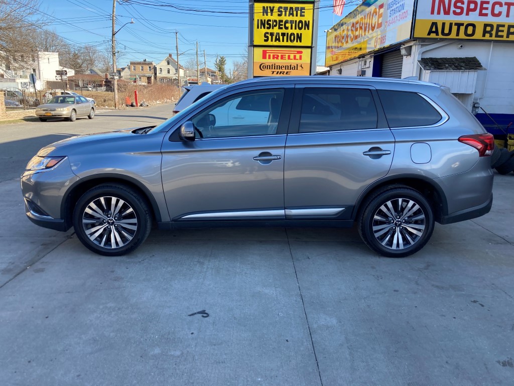 Used - Mitsubishi Outlander SEL AWD SUV for sale in Staten Island NY