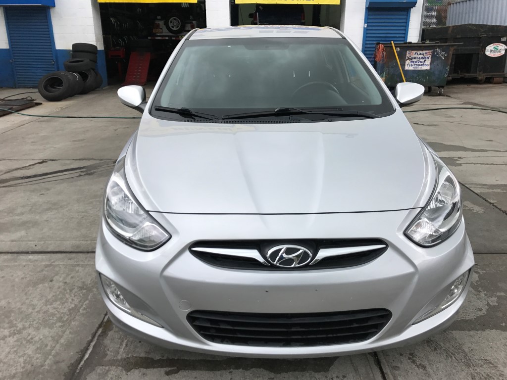 Used - Hyundai Accent SE Hatchback for sale in Staten Island NY