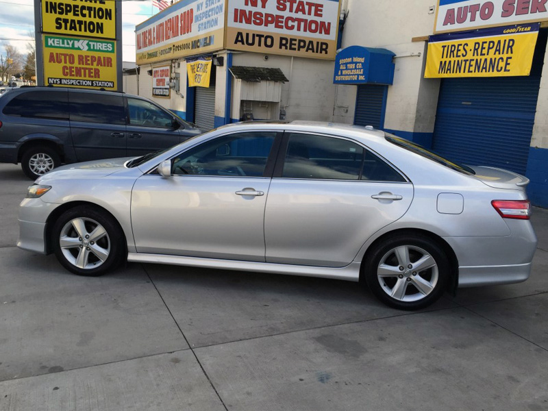 Used - Toyota Camry SE  for sale in Staten Island NY