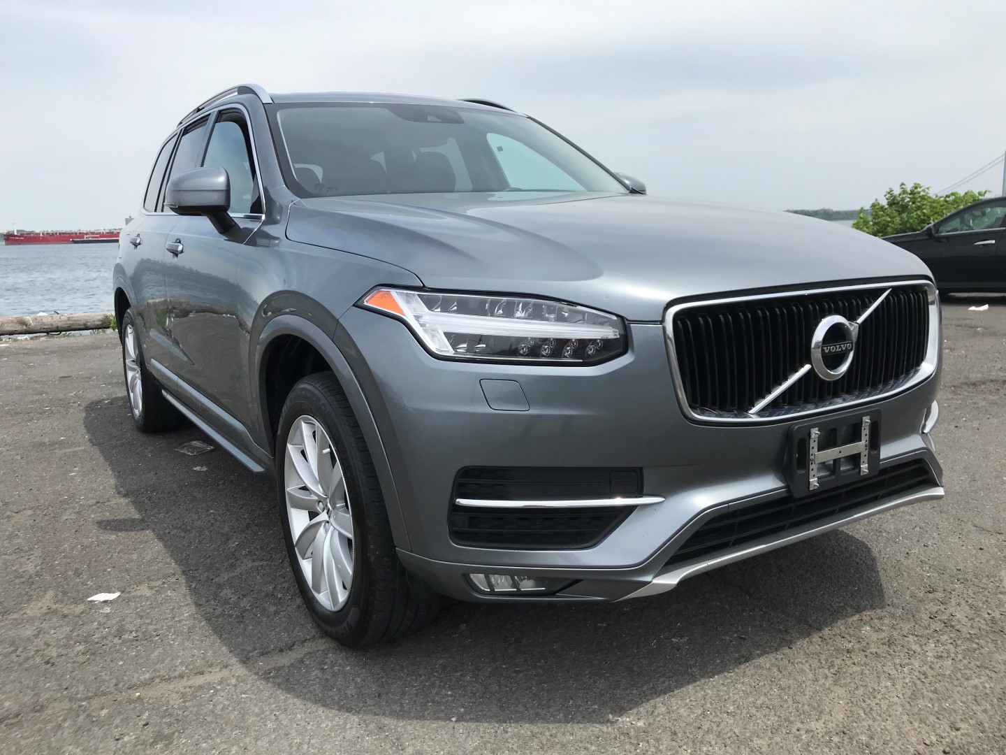 Used - Volvo XC90 T6 Momentum AWD SUV for sale in Staten Island NY