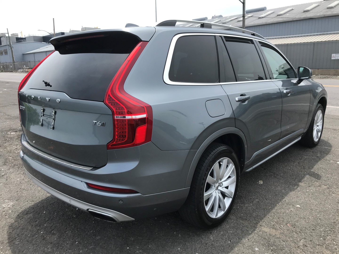 Used - Volvo XC90 T6 Momentum AWD SUV for sale in Staten Island NY