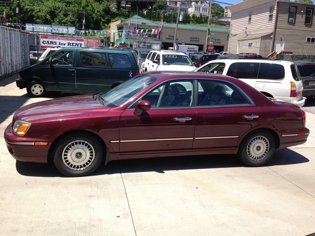 2001 Hyundai XG300 Sedan for sale in Brooklyn, NY