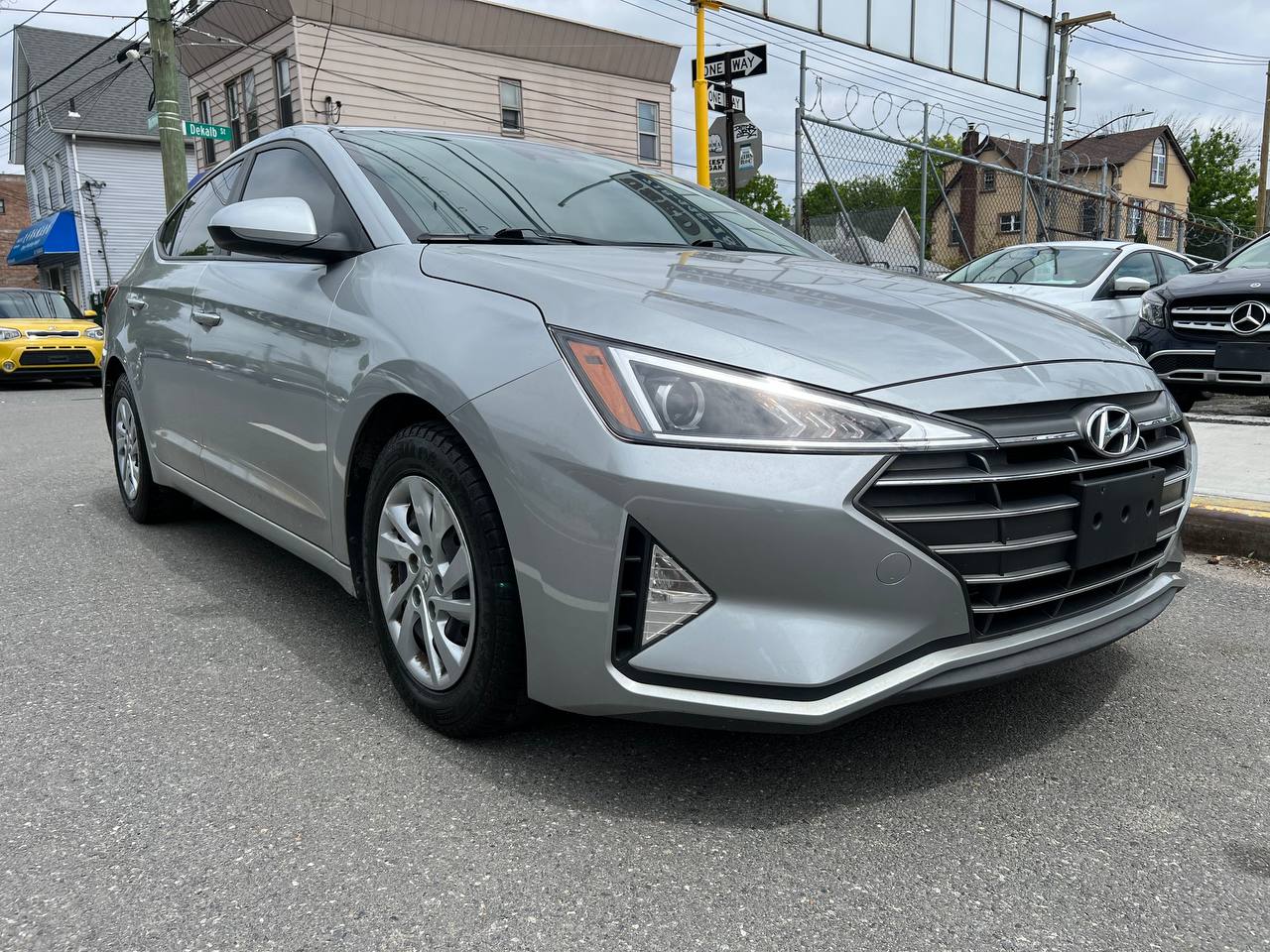 Used - Hyundai Elantra SE SEDAN for sale in Staten Island NY