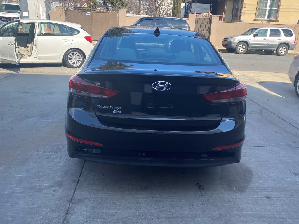 Used - Hyundai Elantra SE Sedan for sale in Staten Island NY