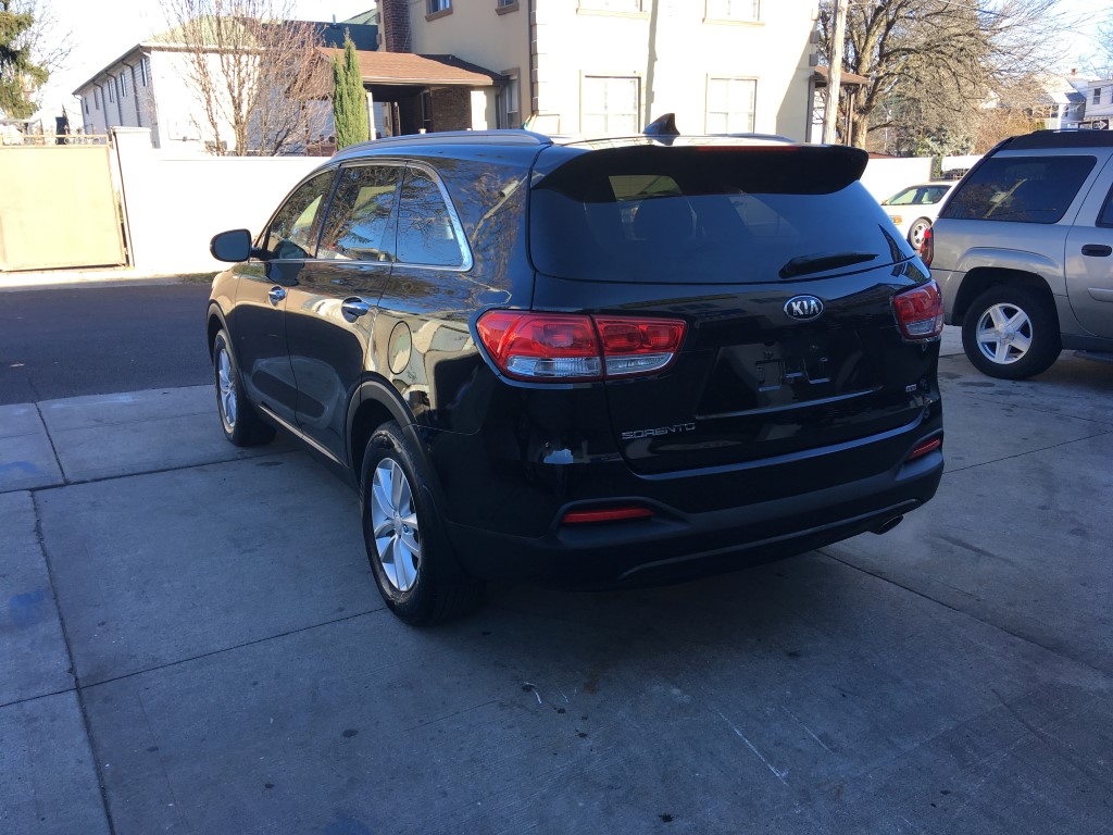 Used - Kia Sorento LX SUV for sale in Staten Island NY