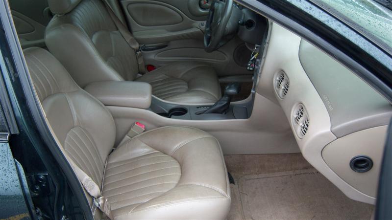 Used - Pontiac Bonneville Sedan for sale in Staten Island NY