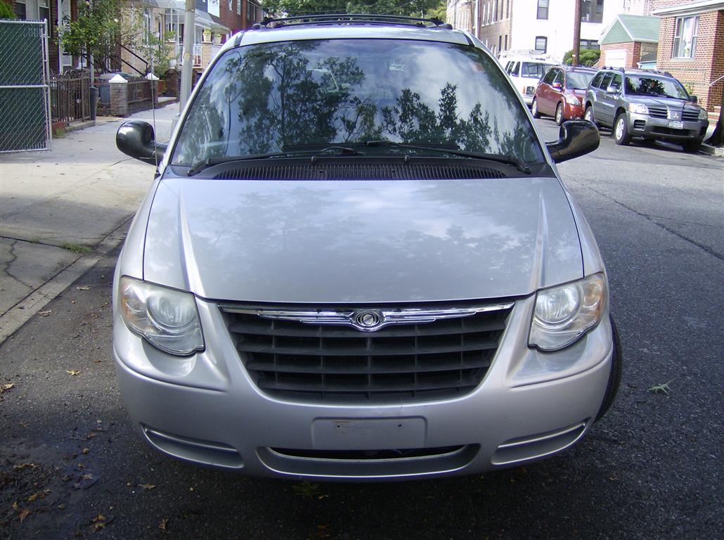 2005 Chrysler Town & Country MiniVan LX for sale in Brooklyn, NY