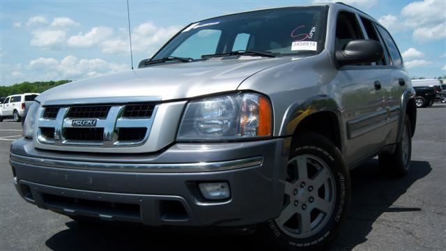 2004 Isuzu Ascender 4x4 5-Passenger Sport Utility for sale in Brooklyn, NY