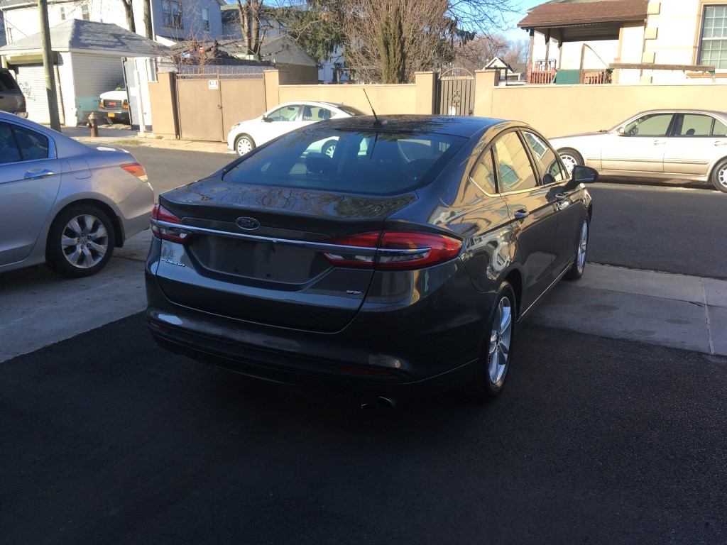 Used - Ford Fusion SE Sedan for sale in Staten Island NY