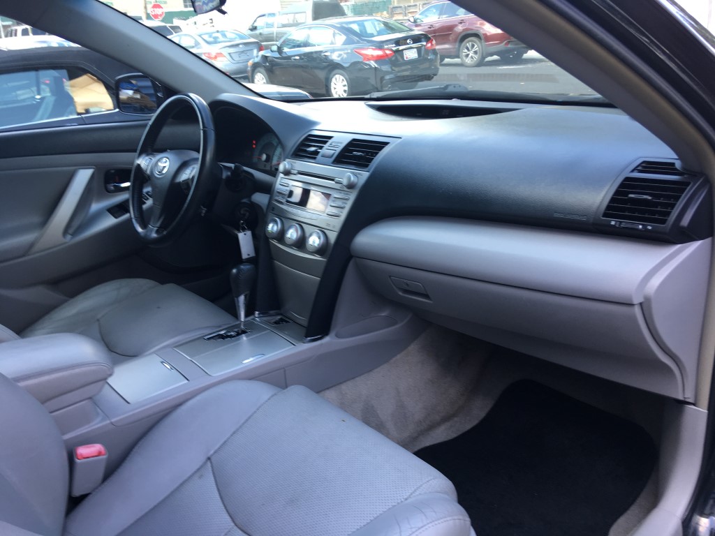 Used - Toyota Camry SE Sedan for sale in Staten Island NY