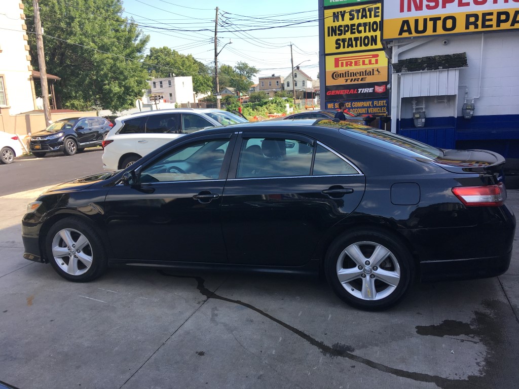 Used - Toyota Camry SE Sedan for sale in Staten Island NY